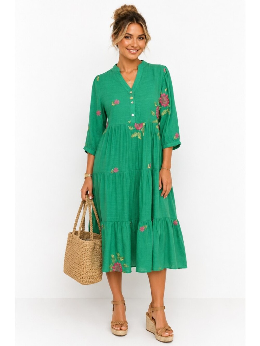 Fig & Flower Green Embroidered Floral Dress, Size PM, NWT.